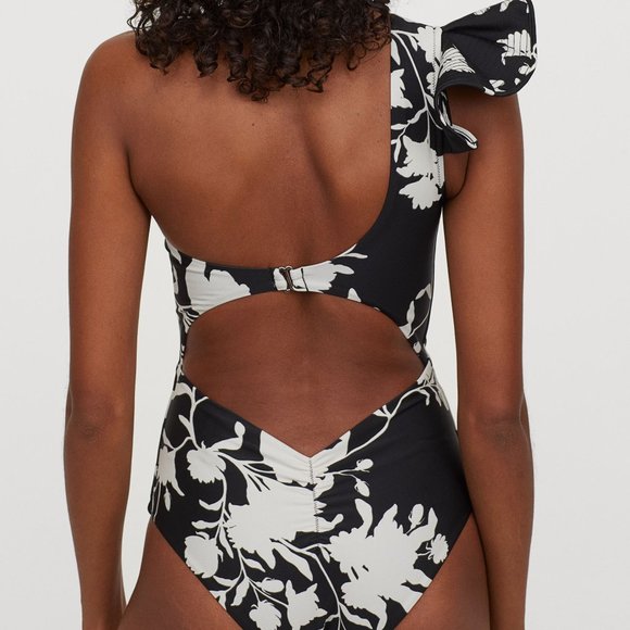 JOHANNA ORTIZ RUFFLED ONE-SHOULDER SWIMSUIT - Picture 2 of 5